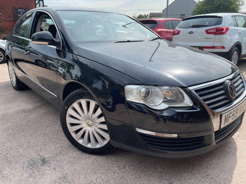 VOLKSWAGEN PASSAT 2.0 TDI Highline Plus DSG Euro 5 4dr